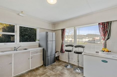 Photo of property in 58a Garden Road, Avalon, Lower Hutt, 5011