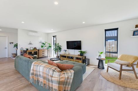 Photo of property in 2 Chambers Avenue, Woodend, 7610