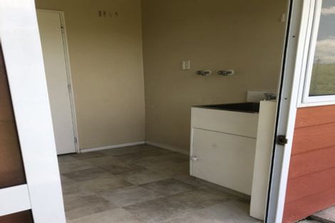 Photo of property in 48 Botanical Road, Takaro, Palmerston North, 4412