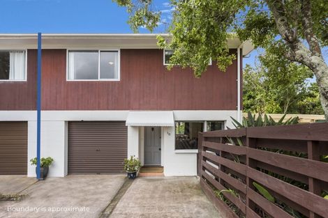 Photo of property in 10/133 Hutchinson Avenue, New Lynn, Auckland, 0600