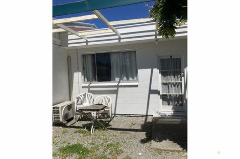 Photo of property in 100 Shearman Street, Waimate, 7924