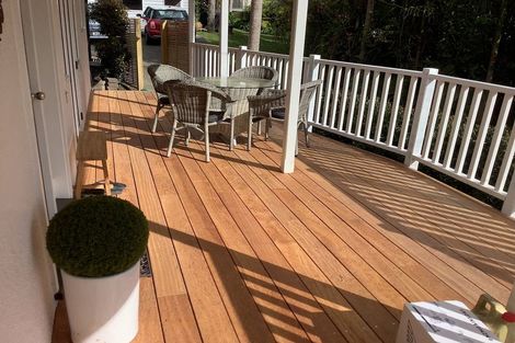 Photo of property in 1/2 Heathcote Road, Castor Bay, Auckland, 0620