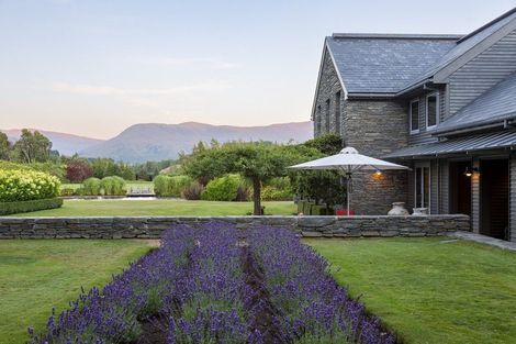 Photo of property in 7/188 Domain Road, Speargrass Flat, Queenstown, 9371