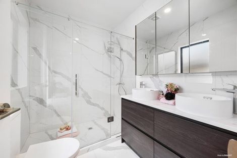 Photo of property in 120 Kewa Road, Albany Heights, Auckland, 0632