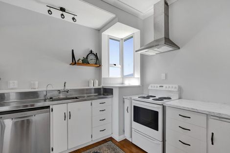 Photo of property in 104b Centennial Avenue, Waitara, 4320