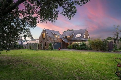 Photo of property in 23 Manly Street, Paraparaumu Beach, Paraparaumu, 5032