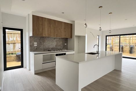 Photo of property in 105e Bond Crescent, Forrest Hill, Auckland, 0620