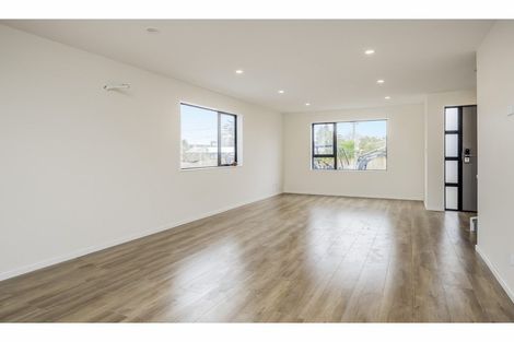 Photo of property in 43b Ashlynne Avenue, Papatoetoe, Auckland, 2025