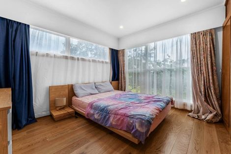Photo of property in 22 Lawrence Crescent, Hillpark, Auckland, 2102