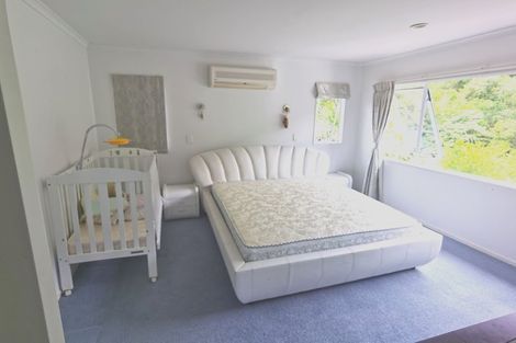 Photo of property in 123a Glendhu Road, Bayview, Auckland, 0629