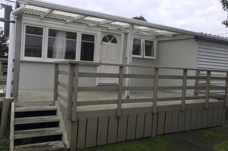 Photo of property in 48 Brandon Road, Glen Eden, Auckland, 0602