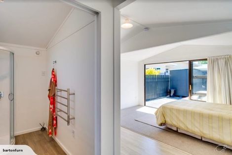 Photo of property in 24 Neeve Road, Taradale, Napier, 4112