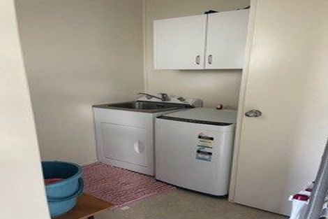 Photo of property in 1/37 Great South Road, Papakura, Takanini, 2110