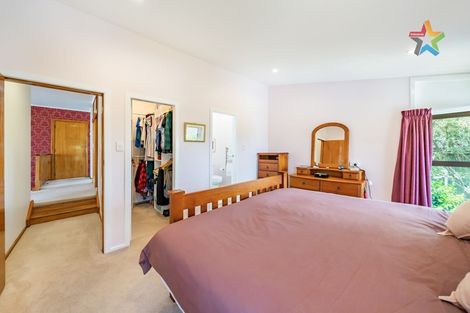 Photo of property in 4 Protea Street, Maungaraki, Lower Hutt, 5010