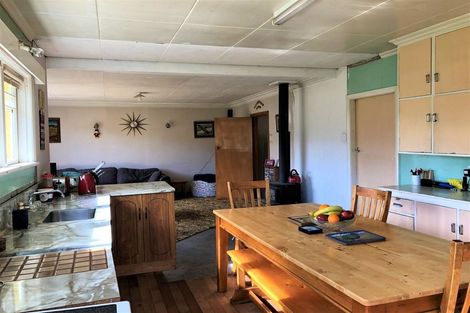 Photo of property in 6 Ross Street, Balclutha, 9230