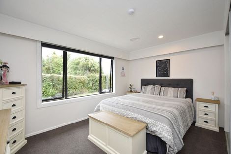Photo of property in 72 Ariki Avenue, Otatara, Invercargill, 9879