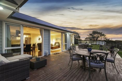 Photo of property in 39 Windmill Glen Road, Dairy Flat, Albany, 0794