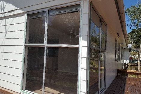 Photo of property in 1 Glenbervie Crescent, Massey, Auckland, 0614