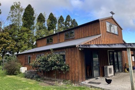 Photo of property in 334 Waitara Road, Huirangi, Waitara, 4382