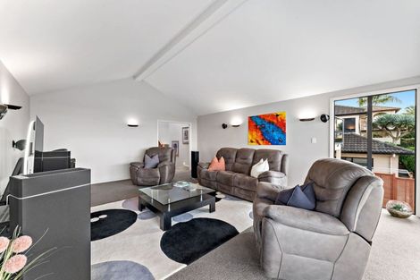 Photo of property in 157e Hobsonville Road, West Harbour, Auckland, 0618