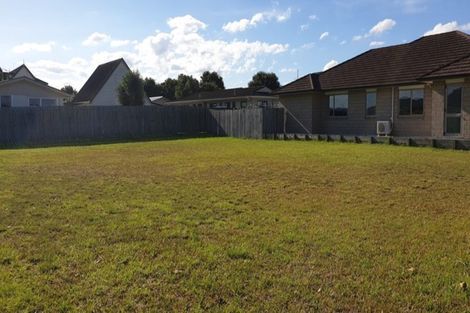 Photo of property in 41 Pyle Road West, One Tree Point, 0118