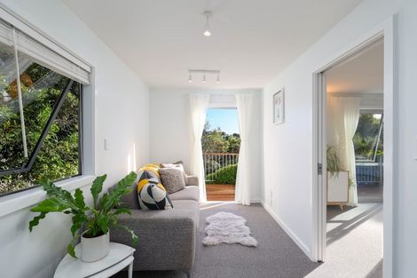 Photo of property in 27 Anarewa Crescent, Kaiteriteri, Motueka, 7197