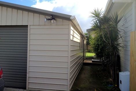 Photo of property in 2/935 Cameron Road, Gate Pa, Tauranga, 3112