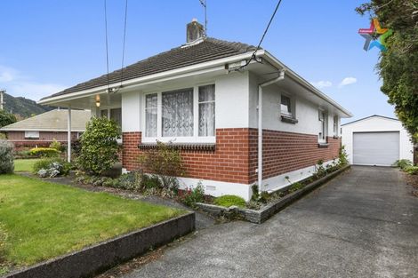 Photo of property in 20 Whitley Avenue, Ebdentown, Upper Hutt, 5018