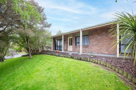 Photo of property in 5 Marlowe Drive, Leamington, Cambridge, 3432