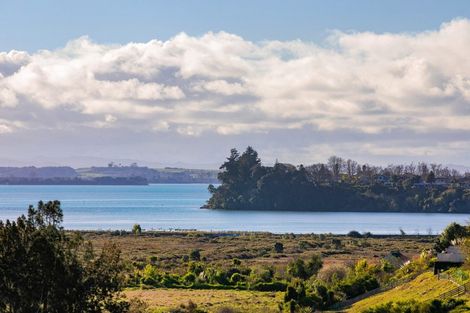 Photo of property in 44 Saint Pauls Drive, Brookfield, Tauranga, 3110