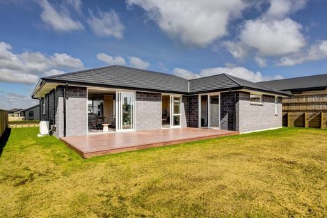Photo of property in 54 Pinehurst Crescent, Morrinsville, 3300