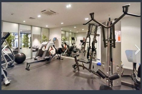Photo of property in Queen's Residences, 310/8 Airedale Street, Auckland Central, Auckland, 1010