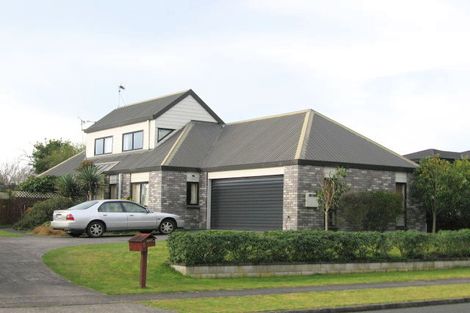 Photo of property in 5 Burn-murdoch Street, St Andrews, Hamilton, 3200