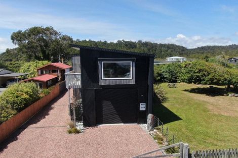 Photo of property in 11 The Strand, Okarito, Whataroa, 7886
