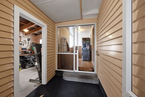 Photo of property in 130 Fairfield Road, Hawera, 4610