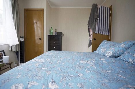 Photo of property in 78 Arimu Road, Papakura, 2110