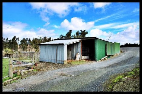 Photo of property in 20 Old Port Road, Warepa, Balclutha, 9273