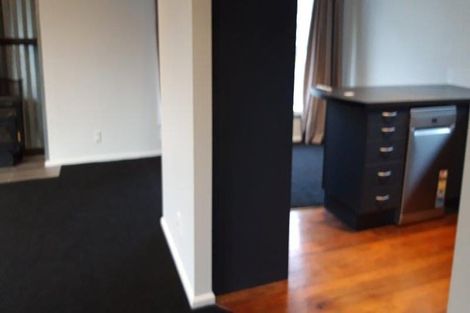 Photo of property in 21 Eglinton Street, Avondale, Christchurch, 8061