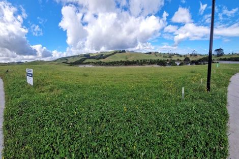 Photo of property in 76 Omahina Street, Raglan, 3225