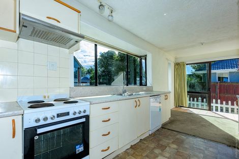 Photo of property in 46 Athol Terrace, Upper Riccarton, Christchurch, 8041