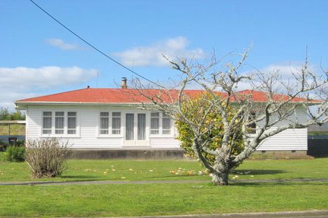 Photo of property in 105 College Road, Edgecumbe, 3120