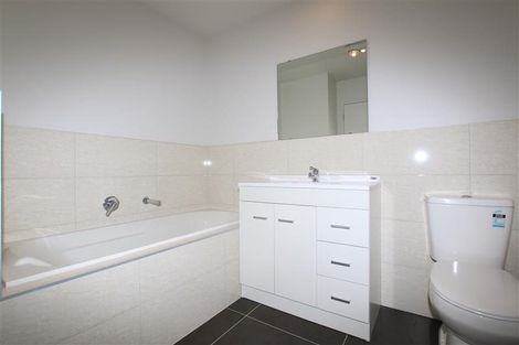 Photo of property in 15 Hakaro Way, Takanini, 2112