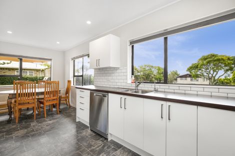 Photo of property in 163 Wellington Street, Pukekohe, 2120