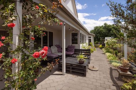 Photo of property in 5 Ashwood Grove, Omokoroa, 3114