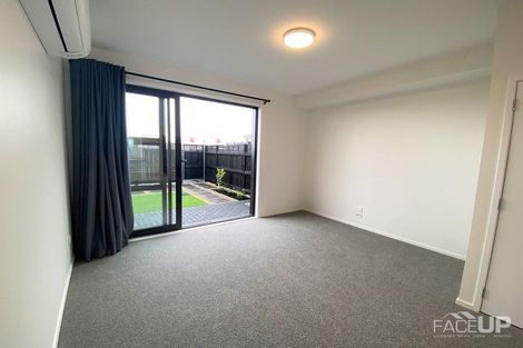 Photo of property in 82 Manarini Road, Westgate, Auckland, 0614