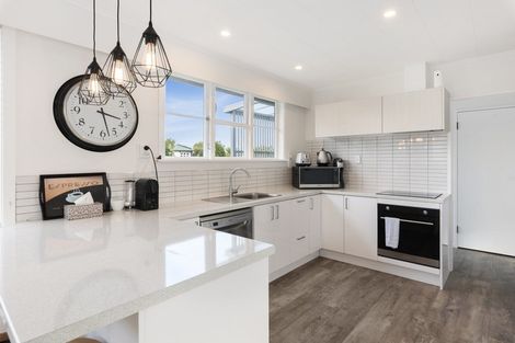 Photo of property in 15a Freemans Road, Otaki, 5512