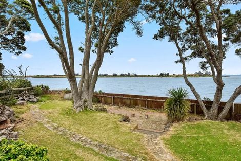 Photo of property in 582 Weymouth Road, Weymouth, Auckland, 2103