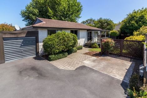 Photo of property in 2/11 Manatu Lane, Waltham, Christchurch, 8023