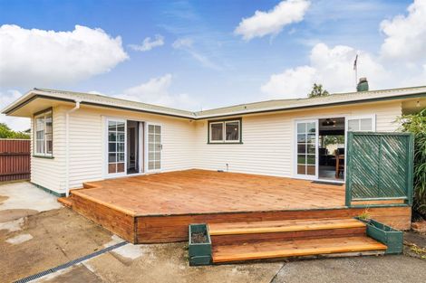 Photo of property in 27 Aspiring Avenue, Milson, Palmerston North, 4414