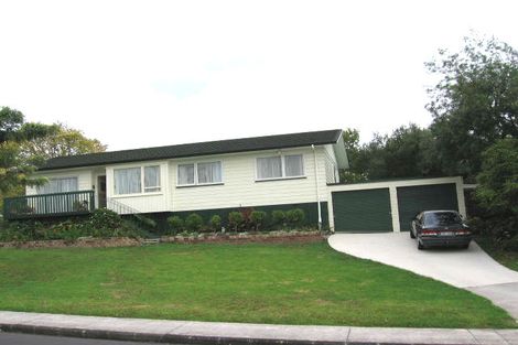 Photo of property in 1 Dallow Place, Henderson, Auckland, 0612